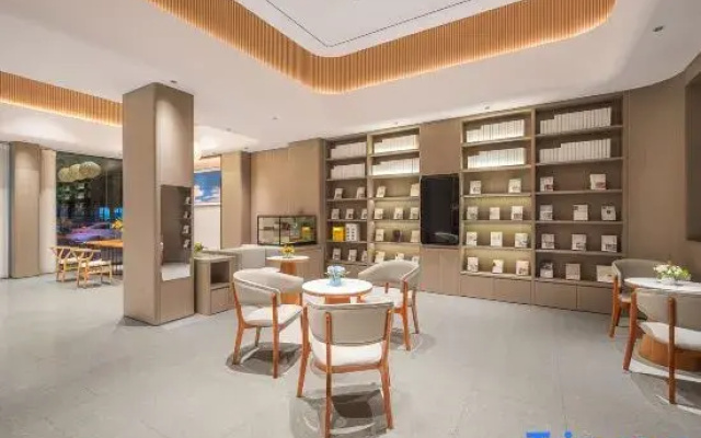 Yunji Hotel, High-Speed Rail Station Tourist Transport Center Store