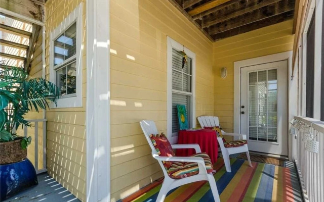 Breakfast In Bed 4BD - 1 Br Condo