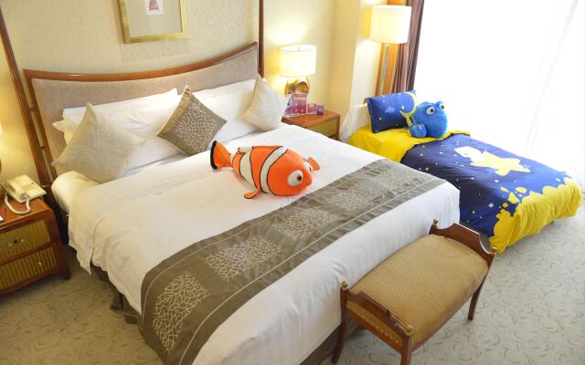 Crowne Plaza Hotel Qingdao by IHG