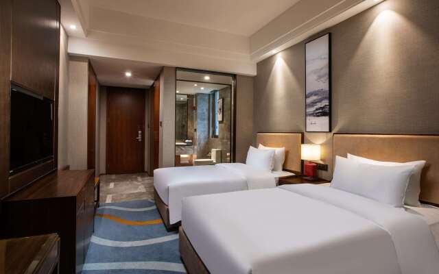 Ramada Encore by Wyndham Wuhan Caidian