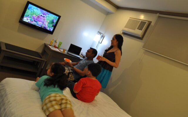 Magallanes Square Hotel