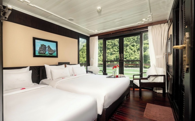 Halong Deluxe 1 Cruise – Guest Rooms – Ha Long