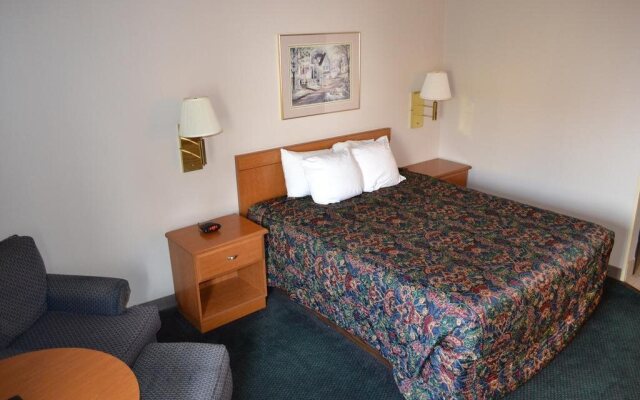 Countryside Inn & Suites