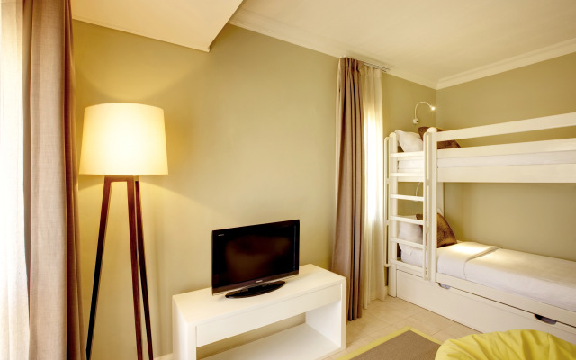 OUTRIGGER Mauritius Beach Resort