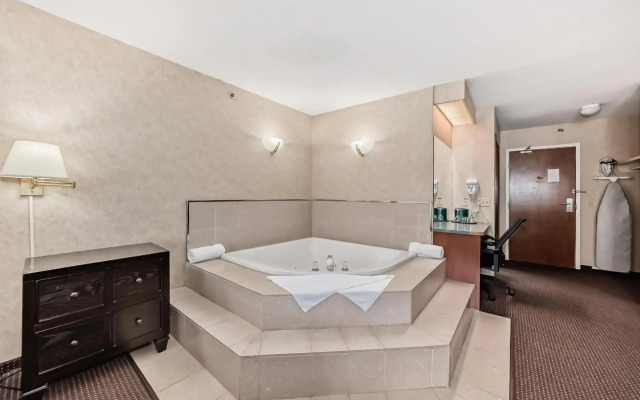 Stony Plain Inn and Suites