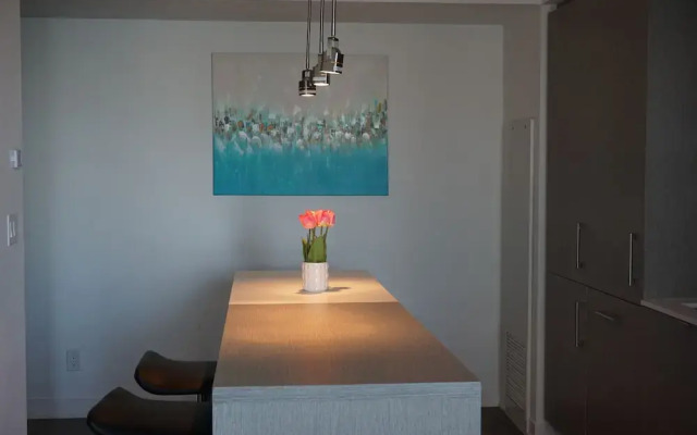 Aaira Suites at 1 York St
