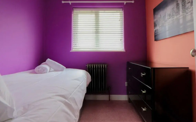 Hughes Contemporary Home in Barnstaple
