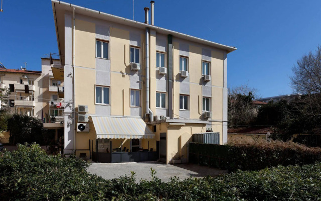Parking Hotel Giardino