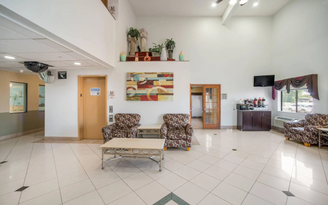 Quality Inn O'Fallon IL - St. Louis