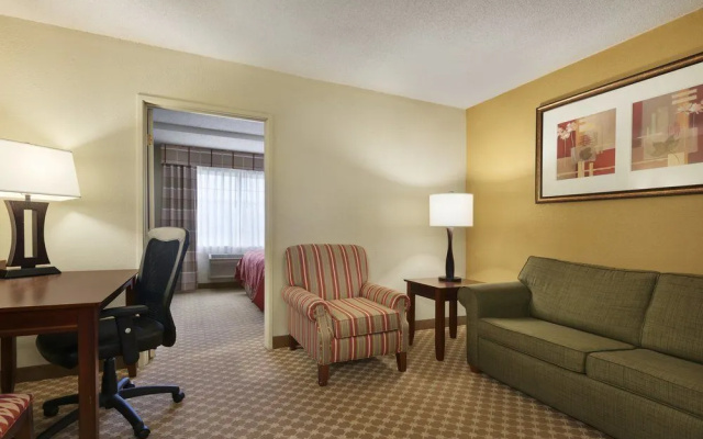 Country Inn & Suites Kalamazoo