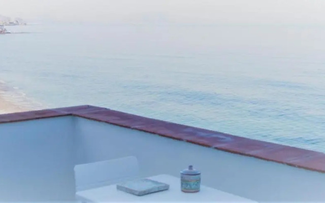 Sfondo Blu Villa sul mare