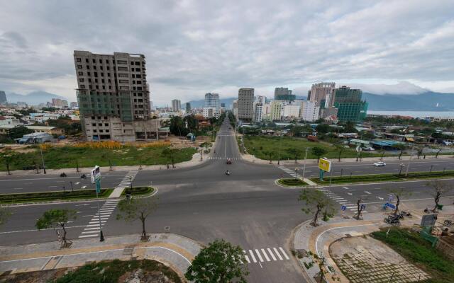 Sunflower Ocean Da Nang