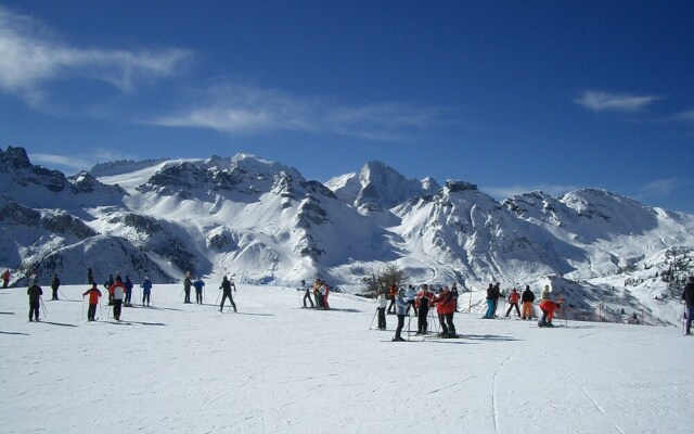 Chalet la Tradiziun Mountain Charme