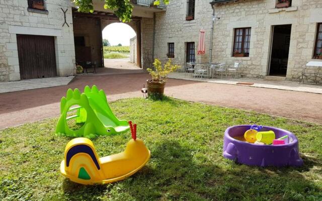 Gîte Ligré, 8 pièces, 15 personnes - FR-1-381-129