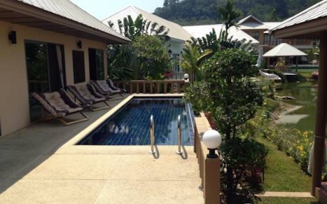 Villa Casa Resort