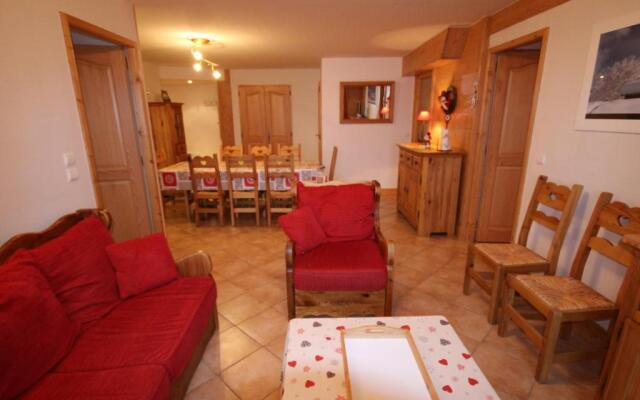 Appartement Villard-sur-Doron, 4 pièces, 8 personnes - FR-1-293-79