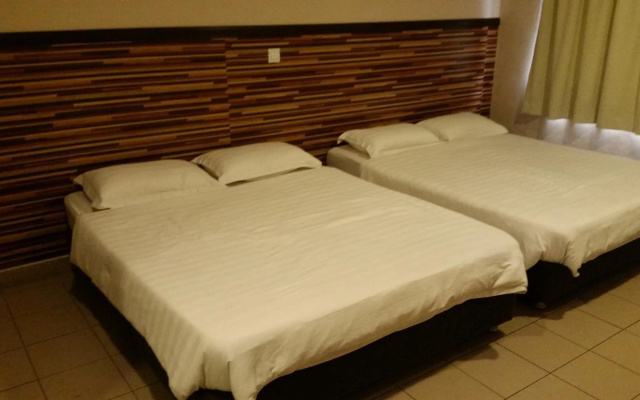 Sri Iskandar Hotel – Guest Rooms – Kota Kinabalu