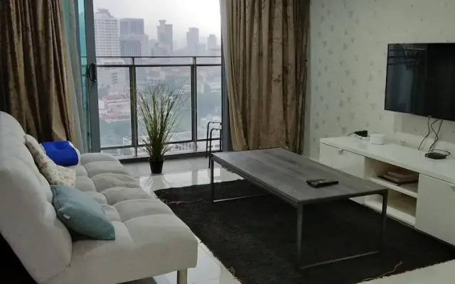 Summer Suites KLCC by Luna
