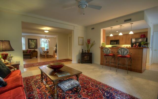 Biltmore Village Hideaway - 2 Br Condo