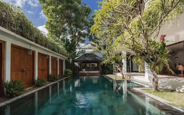 Aram Residence