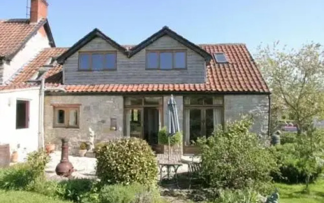 Rood Cottage Barn