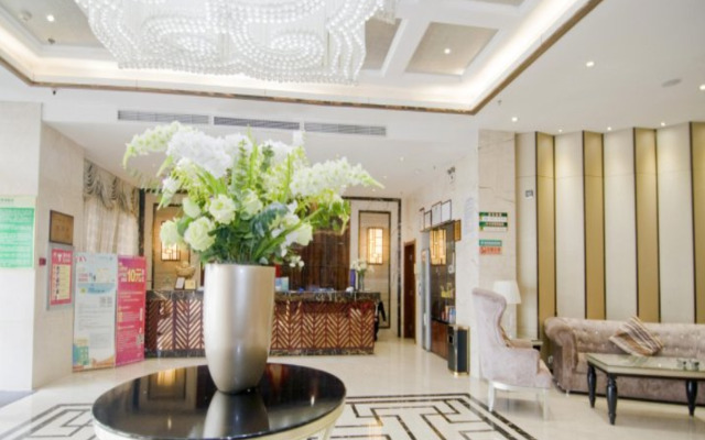 GreenTree Inn Huanggang Hong An Wal-Mart Plaza Business Hotel