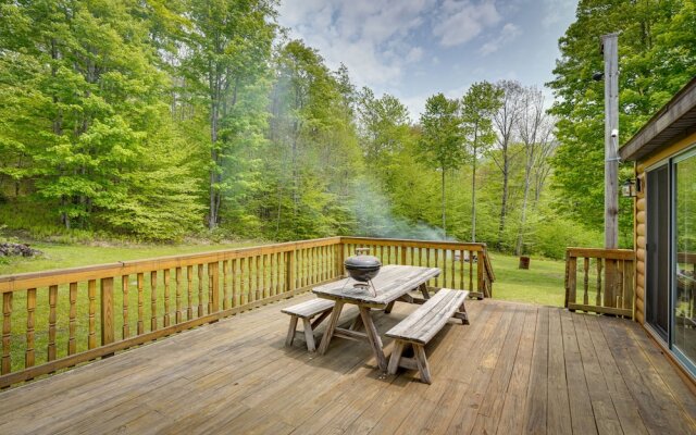 Andes Vacation Rental w/ Deck & Grill!
