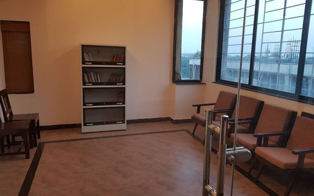 OYO 2811 Hotel Meera