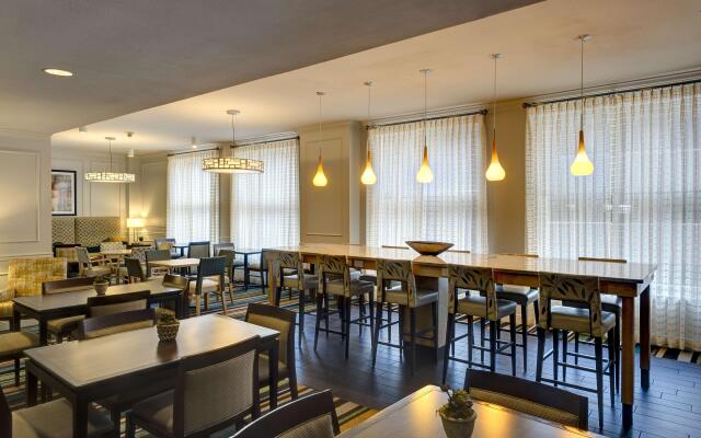 Hampton Inn & Suites New Orleans Downtown (French Qtr Area)