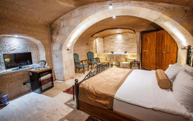 Caldera Hotel