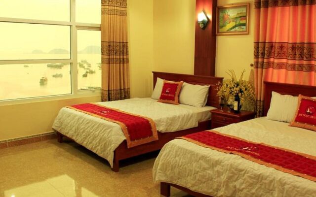 My Ngoc Hotel Catba