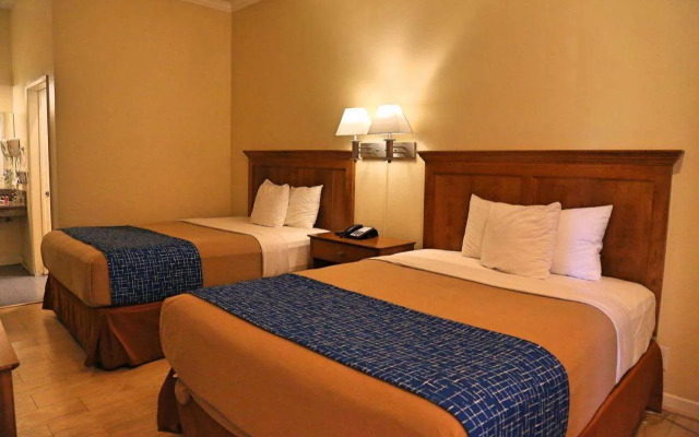 Travelodge By Wyndham Pasadena Central