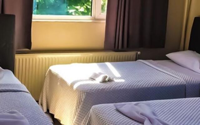 Cinarcik Butik Otel