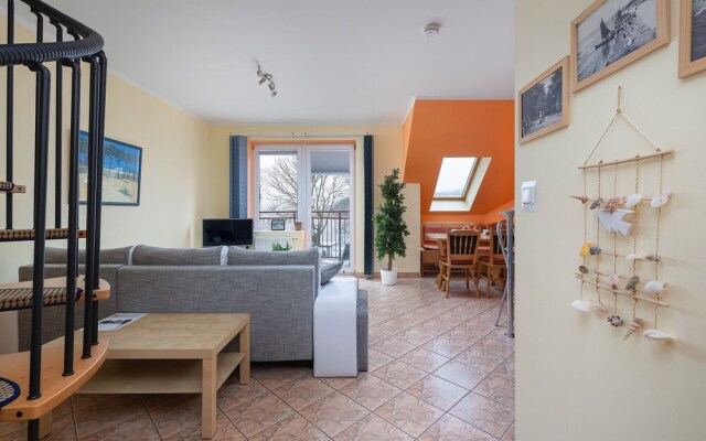 Apartment With Balcony by Renters