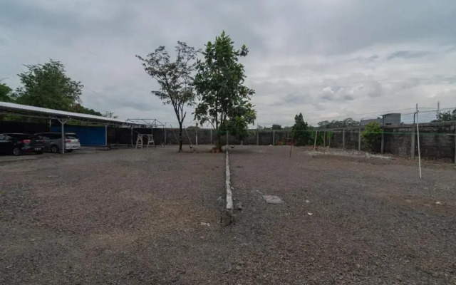 RedDoorz Syariah Plus @ Perintis Guesthouse Tasikmalaya