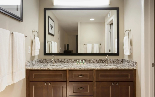 Bluegreen Vacations Patrick Henry Square, an Ascend Collection Resort