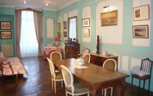 Chateau du Bois Glaume Hotel