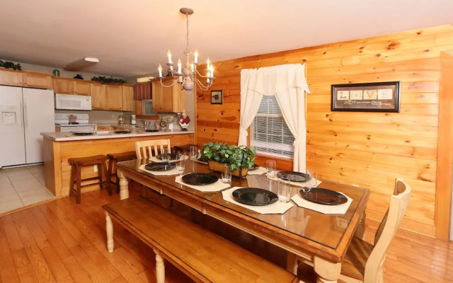 Pinnacle View 7C - Three Bedroom Chalet