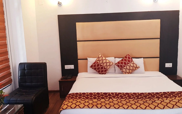 OYO Rooms Bhagsu Waterfall