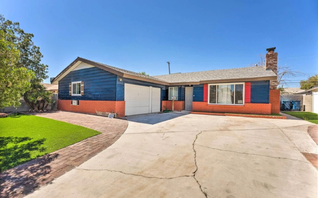 Las Vegas Getaway w/ Patio & Grill: ~3mi to Strip!