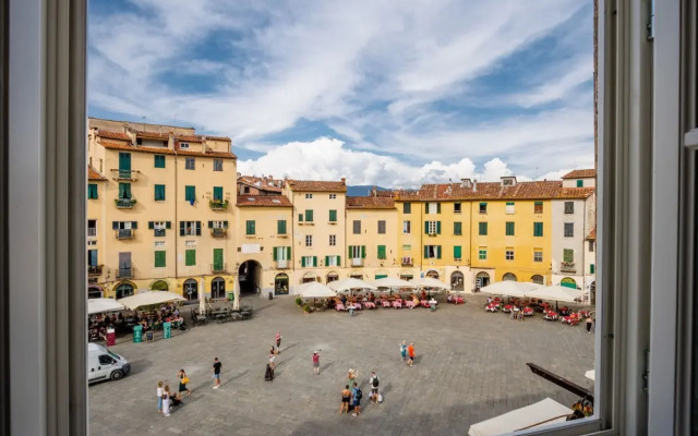 Cecilia House in Lucca