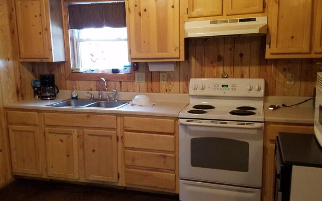 Kiser Creek Cabins
