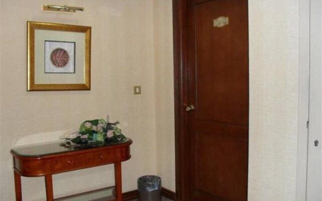 Al Ansar Diamond Hotel