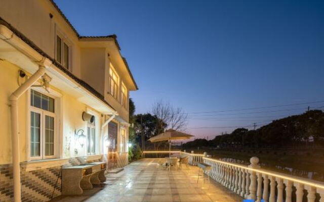 Chongming Meishu Time Pool Party Party Holiday Villa