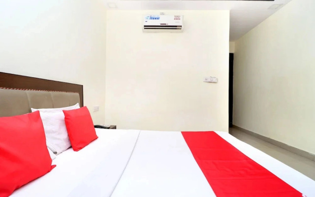 Hotel Shree Om by OYO Rooms