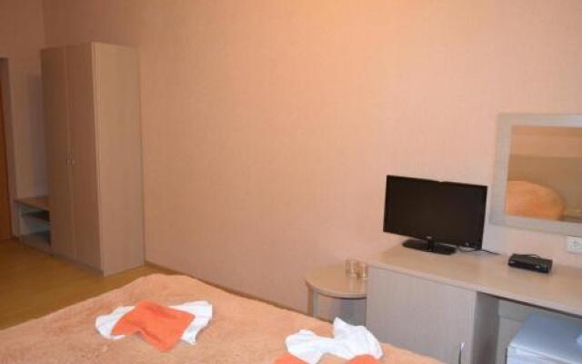 Ozet Guest House