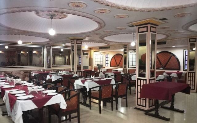 Hotel Neelam