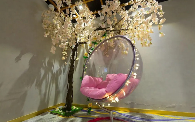 Shanghai Pengpai Art Youth Hotel