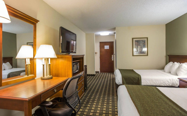Quality Inn Huntersville near Lake Norman
