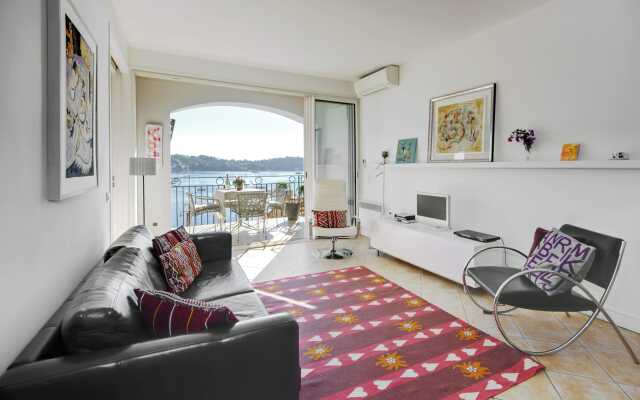 Sea View Apartment in the Old Town - Air conditioning!